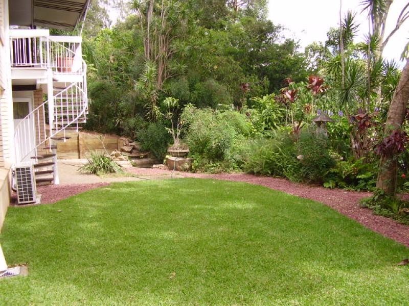 17 Woonalee St, Kenmore QLD 4069