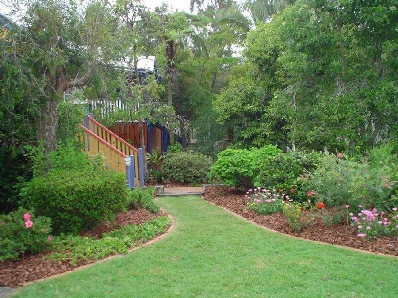 49 Canberra Drive, Ashgrove QLD 4060