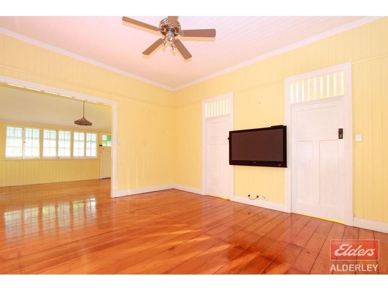 84 Somerset St, Windsor QLD 4030
