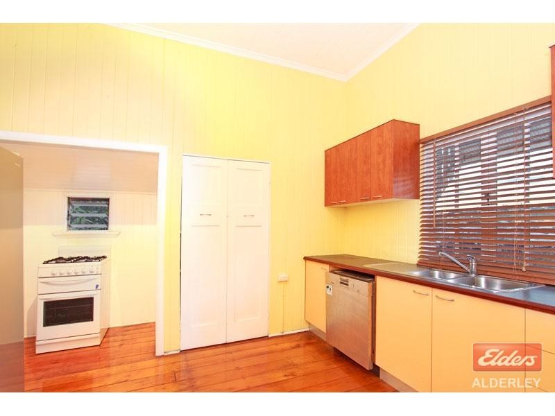 84 Somerset St, Windsor QLD 4030