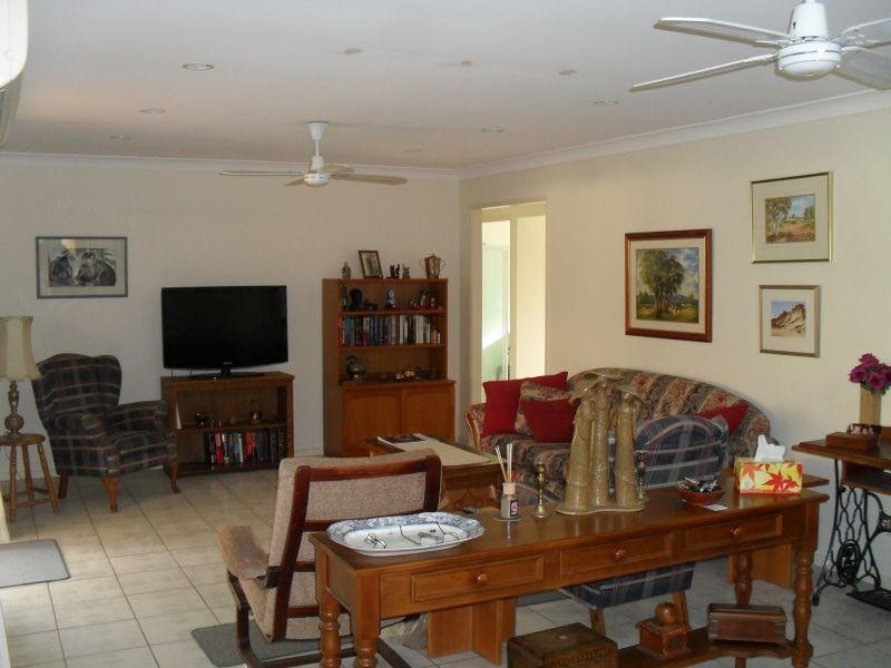 22 McGregor Way, Ferny Grove QLD 4055