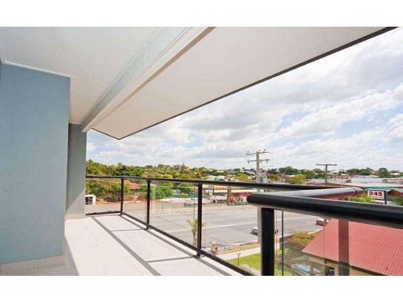 2/237 Gympie Road, Kedron QLD 4031