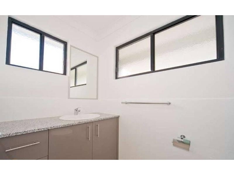 2/237 Gympie Road, Kedron QLD 4031