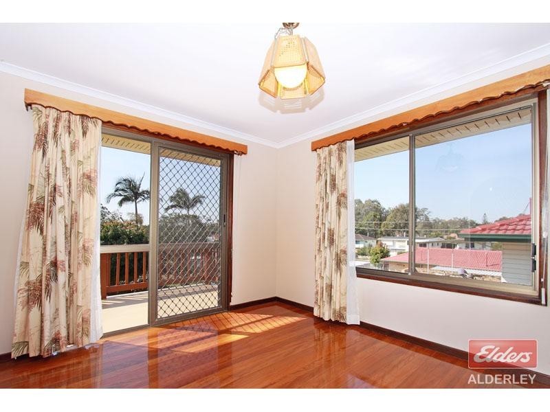 6 Guards Street, Bray Park QLD 4500