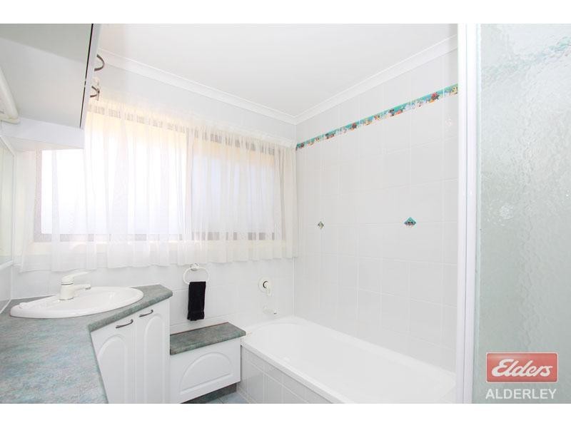 6 Guards Street, Bray Park QLD 4500