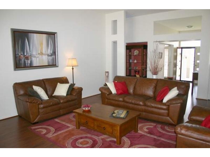 7 Gumview Crescent, Jimboomba QLD 4280