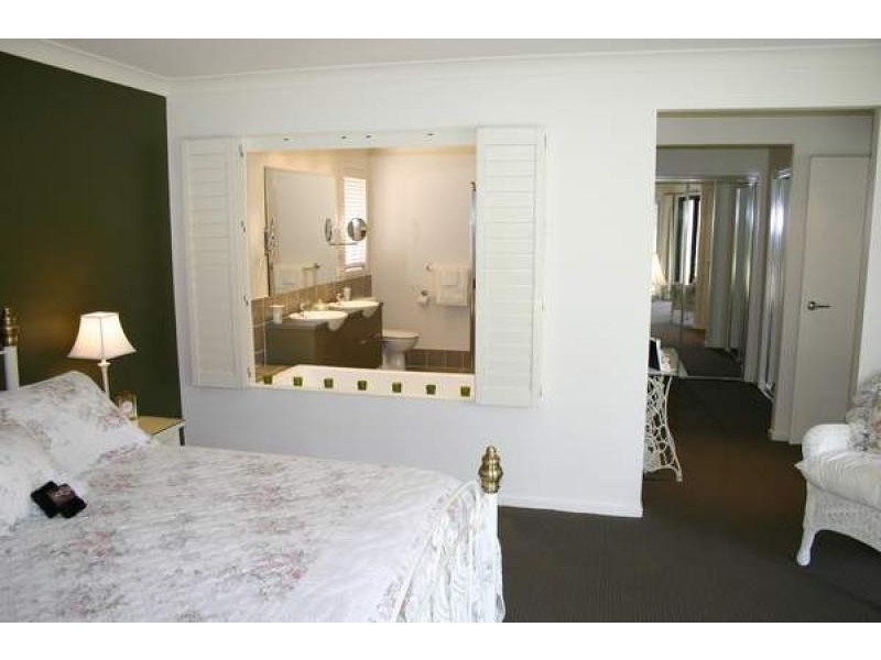 7 Gumview Crescent, Jimboomba QLD 4280