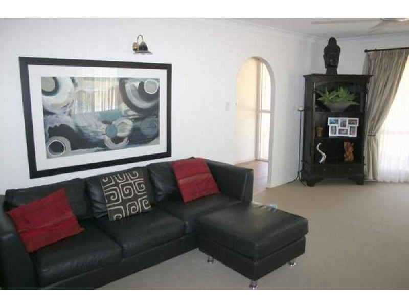 North Maclean QLD 4280