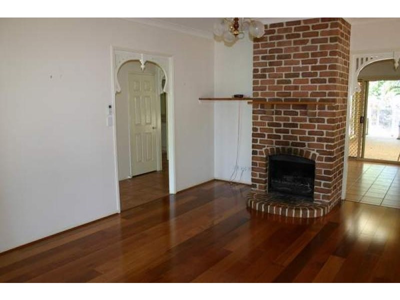 Munruben QLD 4125