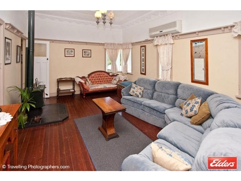 24 Manning Street, Jimboomba QLD 4280
