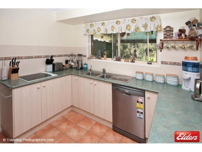 15 Champney Ct, Cedar Vale QLD 4285