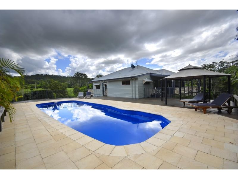 106 McKees Road, Palmwoods QLD 4555