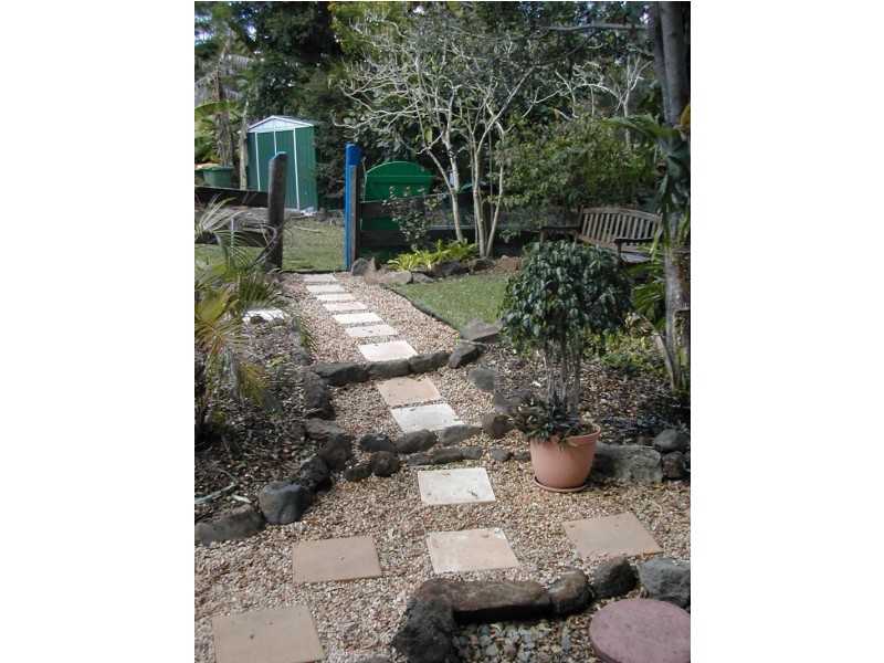 599 HUNCHY ROAD, Hunchy QLD 4555