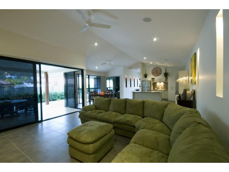 9 RIMMEL PLACE, Palmwoods QLD 4555