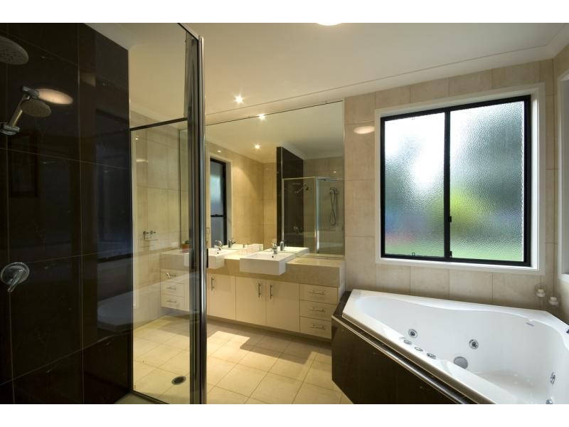 9 RIMMEL PLACE, Palmwoods QLD 4555