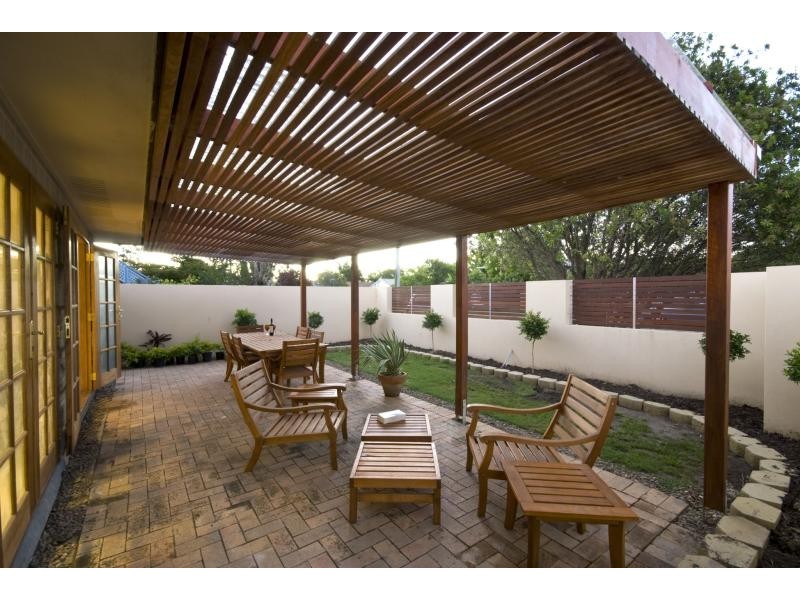 21 Surf Road, Alexandra Headland QLD 4572