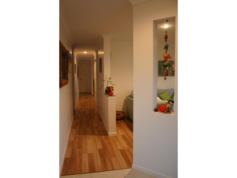 18 Rangeleigh Ct, Palmwoods QLD 4555