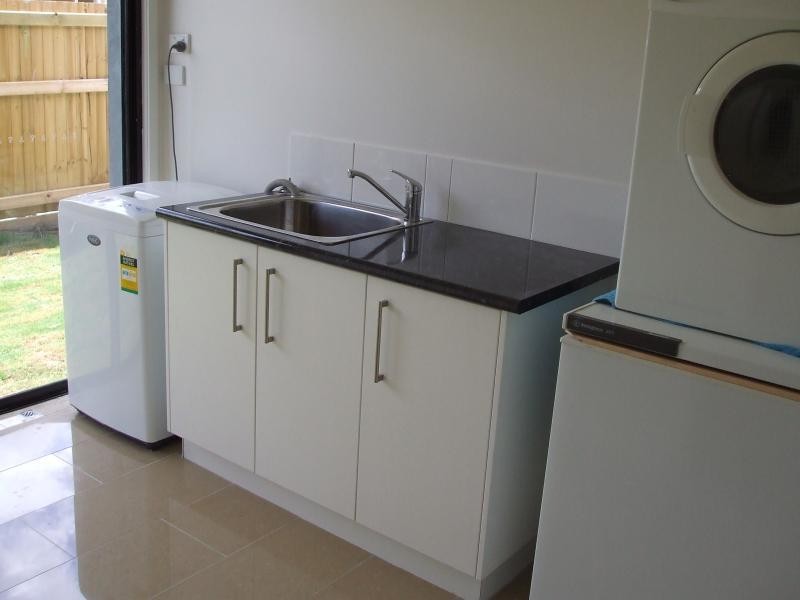 11 GALLOWS PLACE, Palmwoods QLD 4555