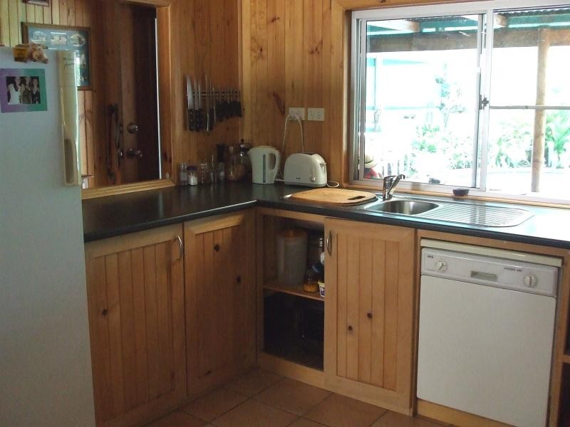 92-110 Oakey Creek Road, Eumundi QLD 4562