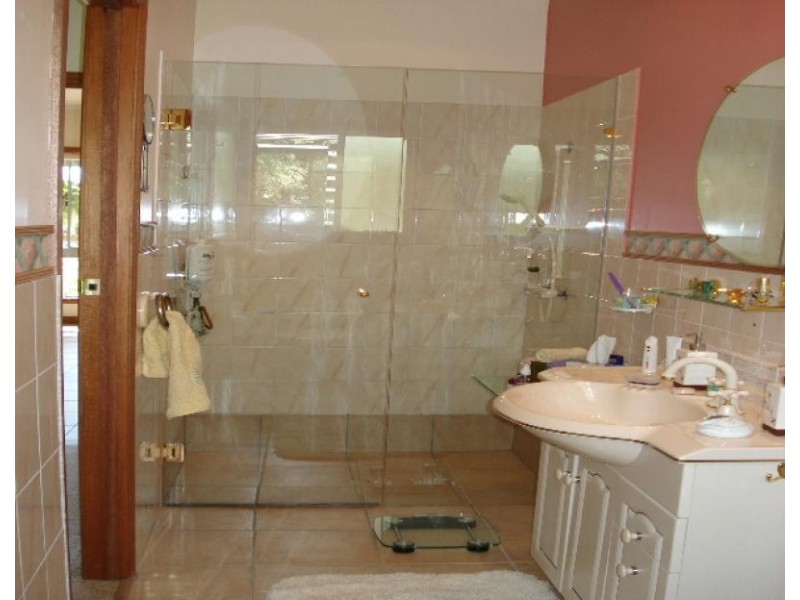 149 TOWEN MOUNTAIN ROAD, Towen Mountain QLD 4560