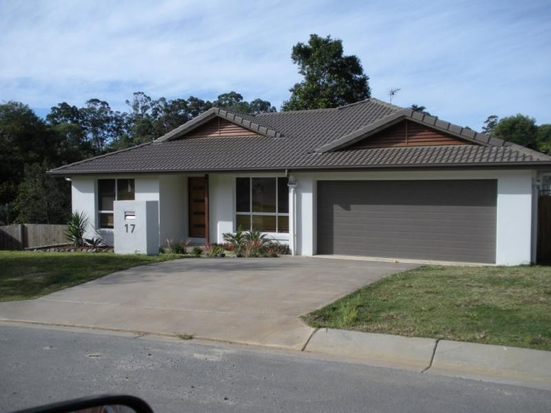 17 Garden Avenue, Palmwoods QLD 4555