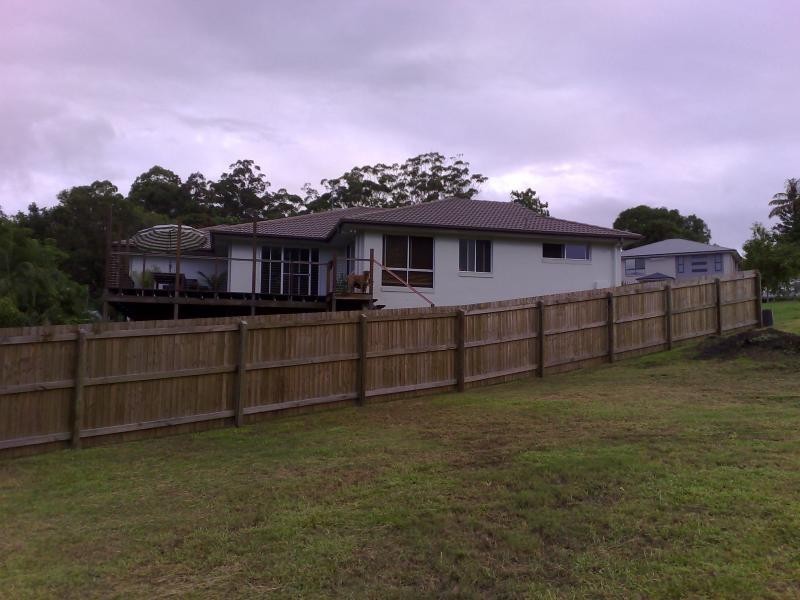 17 Garden Avenue, Palmwoods QLD 4555