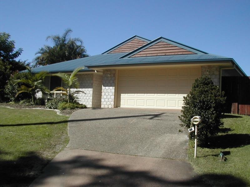 37 LANDERSHUTE ROAD, Palmwoods QLD 4555