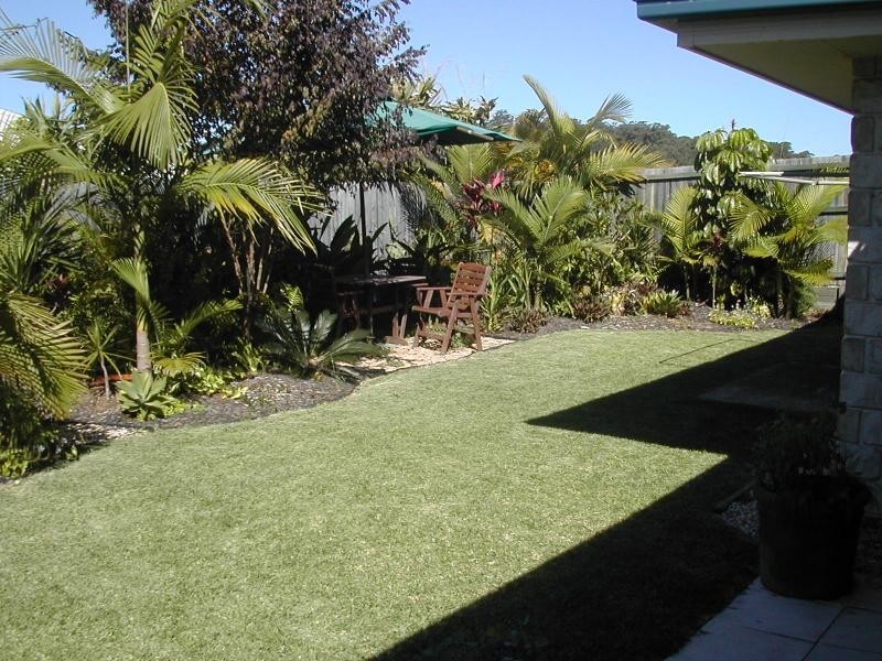 37 LANDERSHUTE ROAD, Palmwoods QLD 4555