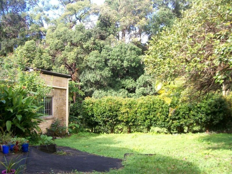 16 TYTHERLEIGH ROAD, Palmwoods QLD 4555