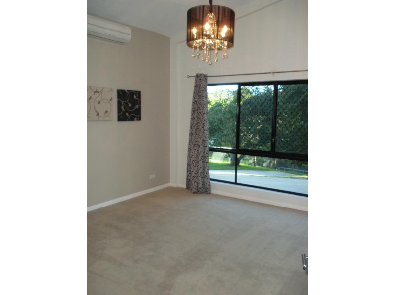 142 a Coes Creek Rd, Coes Creek QLD 4560