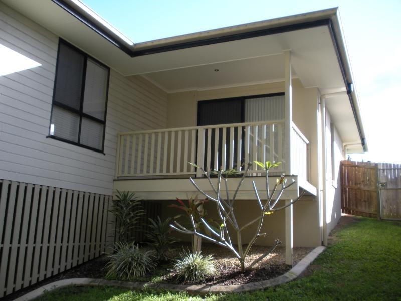 21 Yellow Cedar Place, Palmwoods QLD 4555