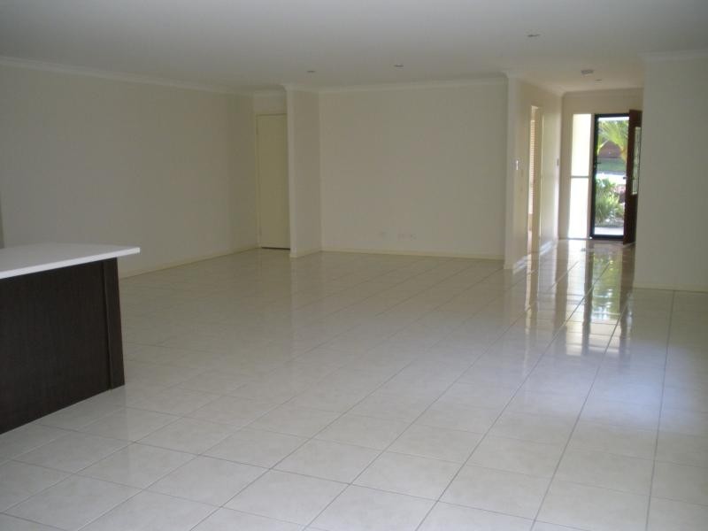21 Yellow Cedar Place, Palmwoods QLD 4555