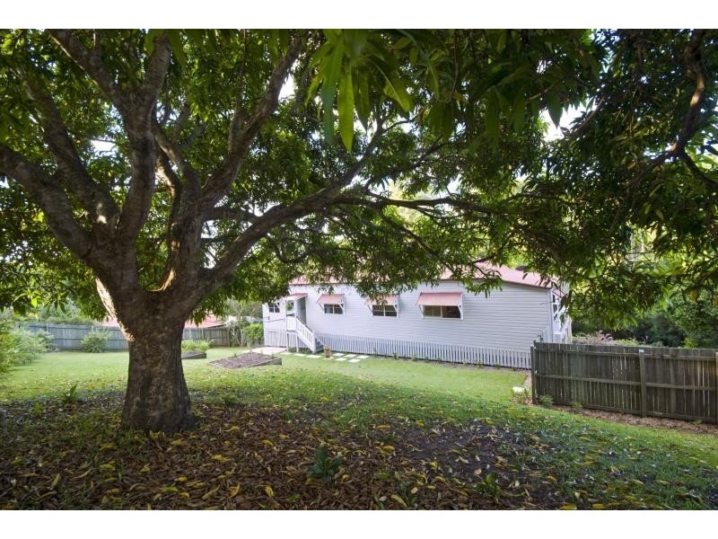 12 A WELLS STREET, Palmwoods QLD 4555