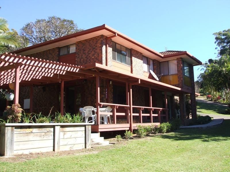 11 Nicklin Lane, Palmwoods QLD 4555