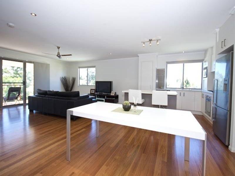 5 Firesong Court, Nambour QLD 4560