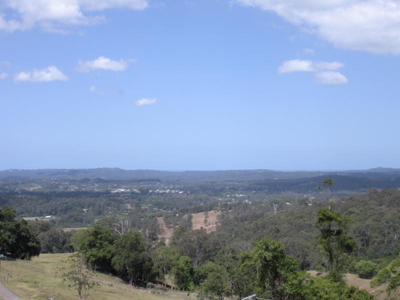 Hunchy QLD 4555