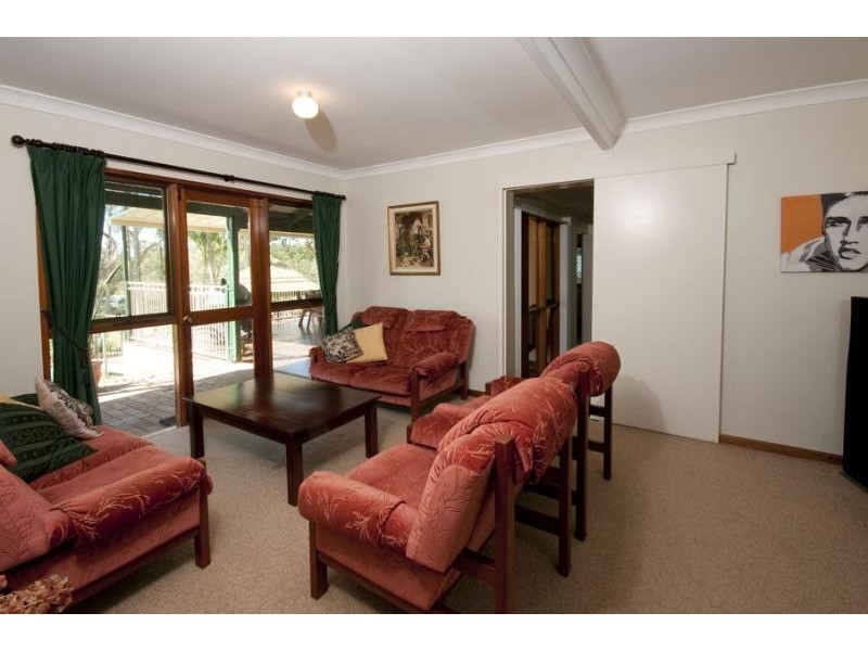 9 St James Court, Nambour QLD 4560