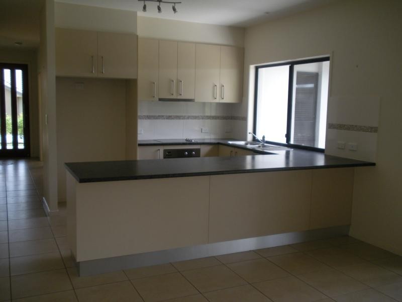 16 Rimmel Place, Palmwoods QLD 4555