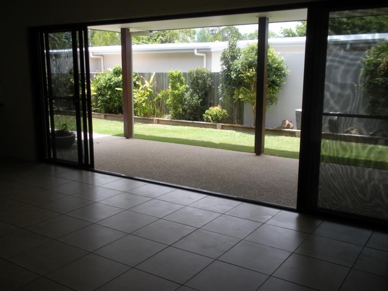 16 Rimmel Place, Palmwoods QLD 4555