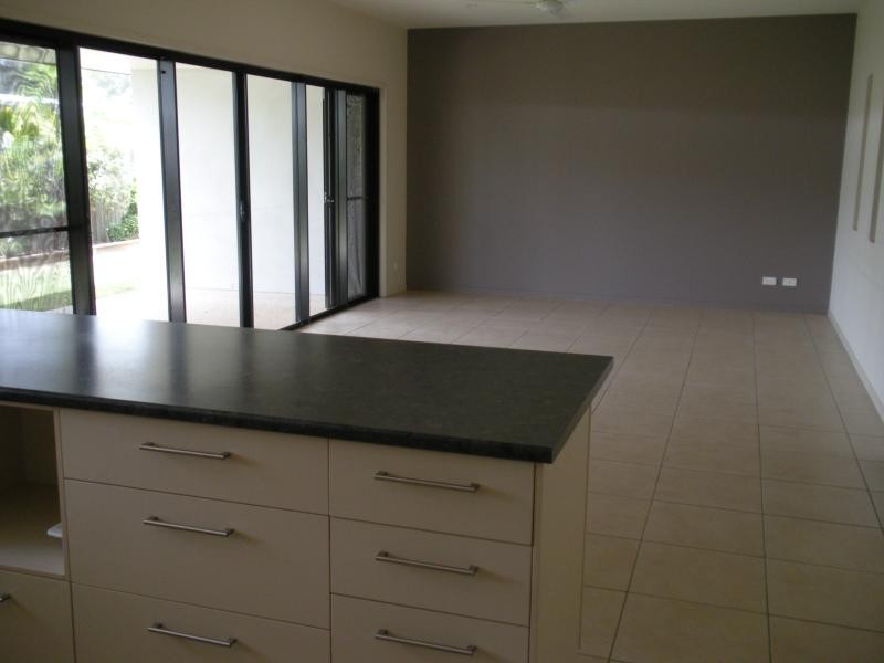 16 Rimmel Place, Palmwoods QLD 4555