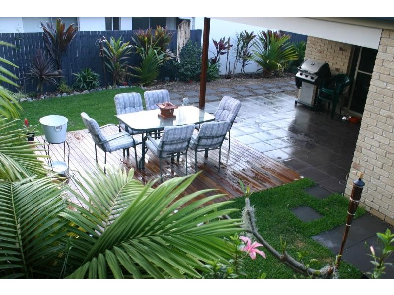 18 Rangeleigh Court, Palmwoods QLD 4555