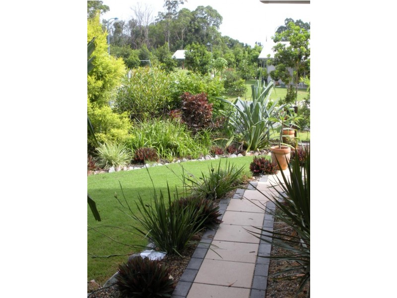 18 Rangeleigh Court, Palmwoods QLD 4555