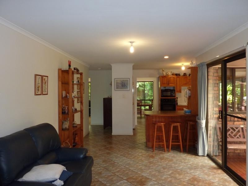 3 Camelia Court, Palmwoods QLD 4555