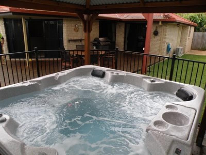 18 Petigrain Avenue, Palmwoods QLD 4555