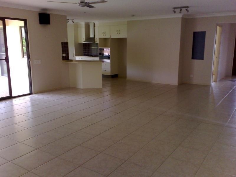 3 Gallows Place, Palmwoods QLD 4555