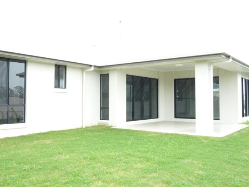 1 Kindal Court (67 Petigrain Avenue), Palmwoods QLD 4555