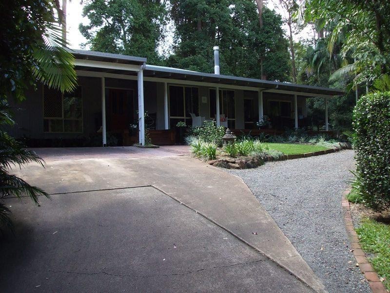 20 Taronga Place, Palmwoods QLD 4555