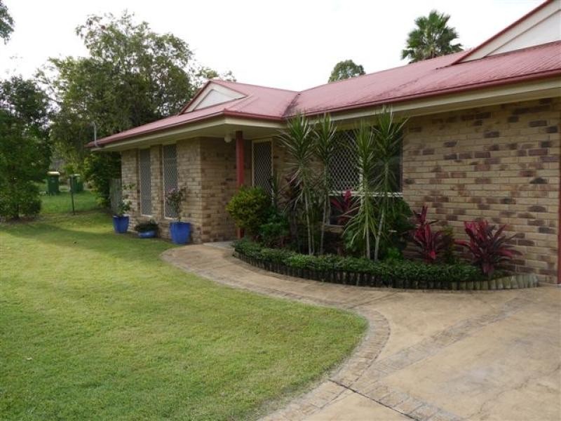 21 Belton Ct, Beerwah QLD 4519