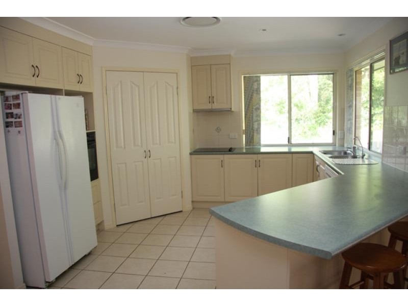 13 Kolora Place, Palmwoods QLD 4555