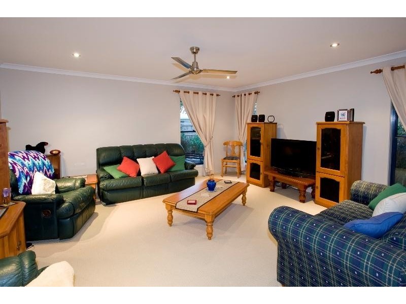 43 Paynters Pocket Avenue, Palmwoods QLD 4555